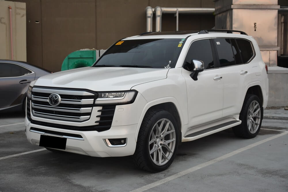 Toyota_Land_Cruiser_1