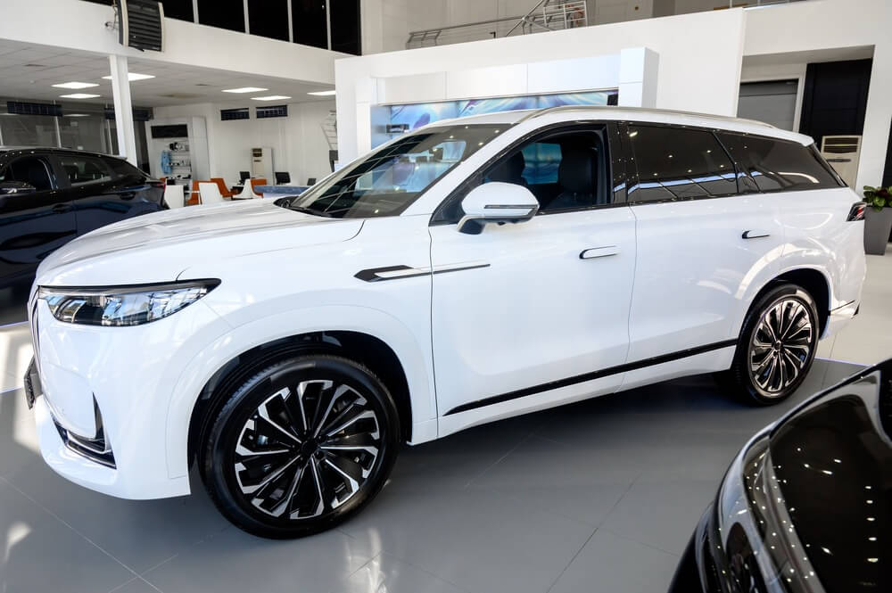 Новый кроссовер Jaecoo J8 в ОАЭ