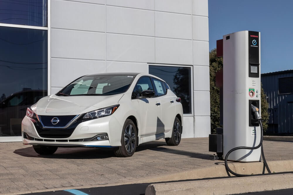 Nissan Leaf in Dubai