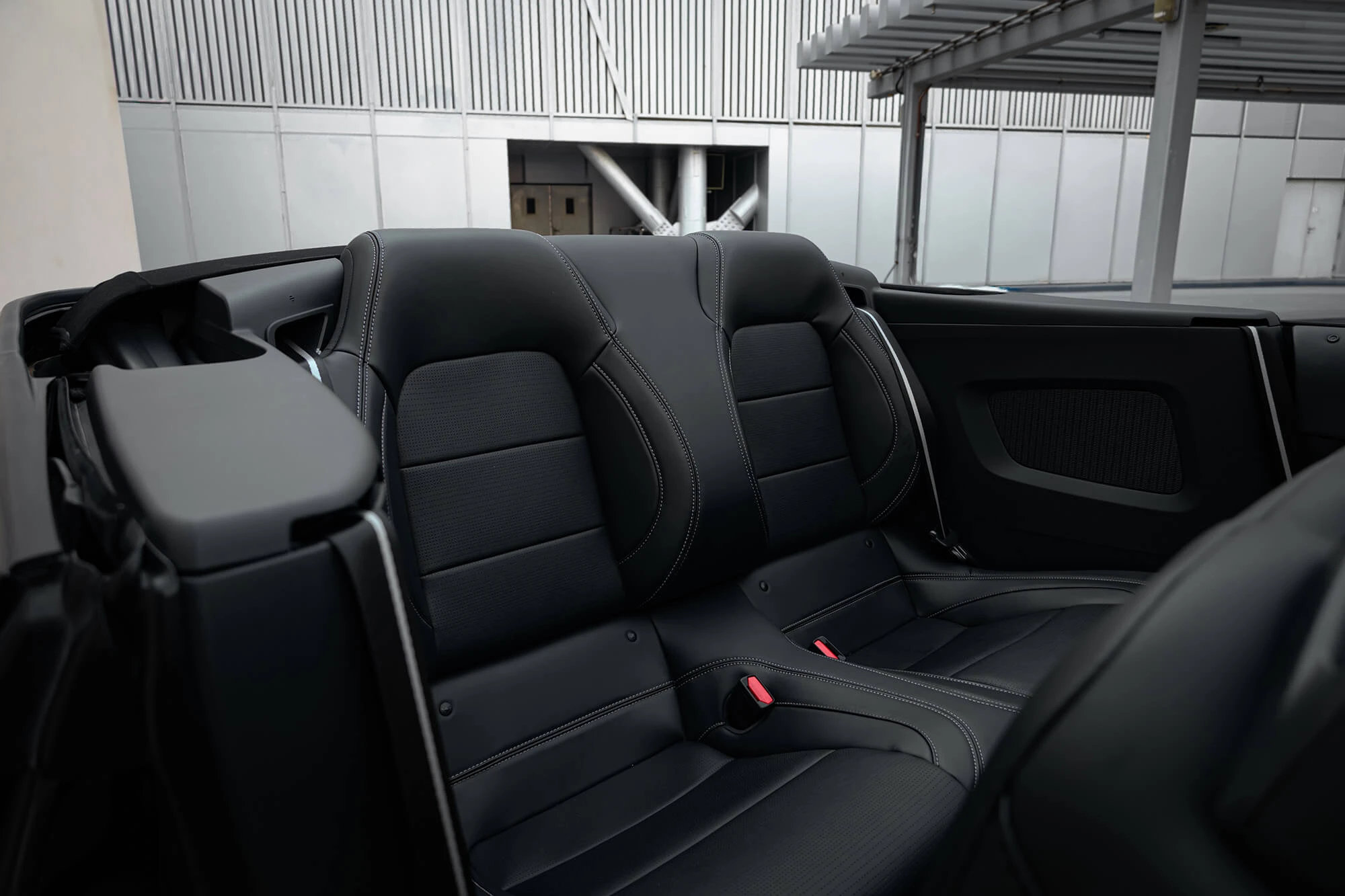 Ford Mustang Cabriolet Nieuwe Gen Zwart