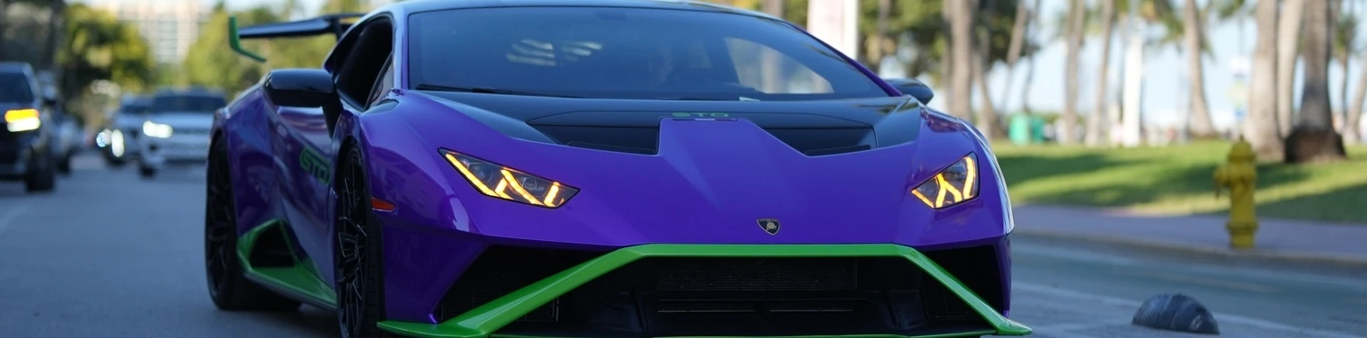 Por qué son importantes los niveles de equipamiento exterior e interior de un coche