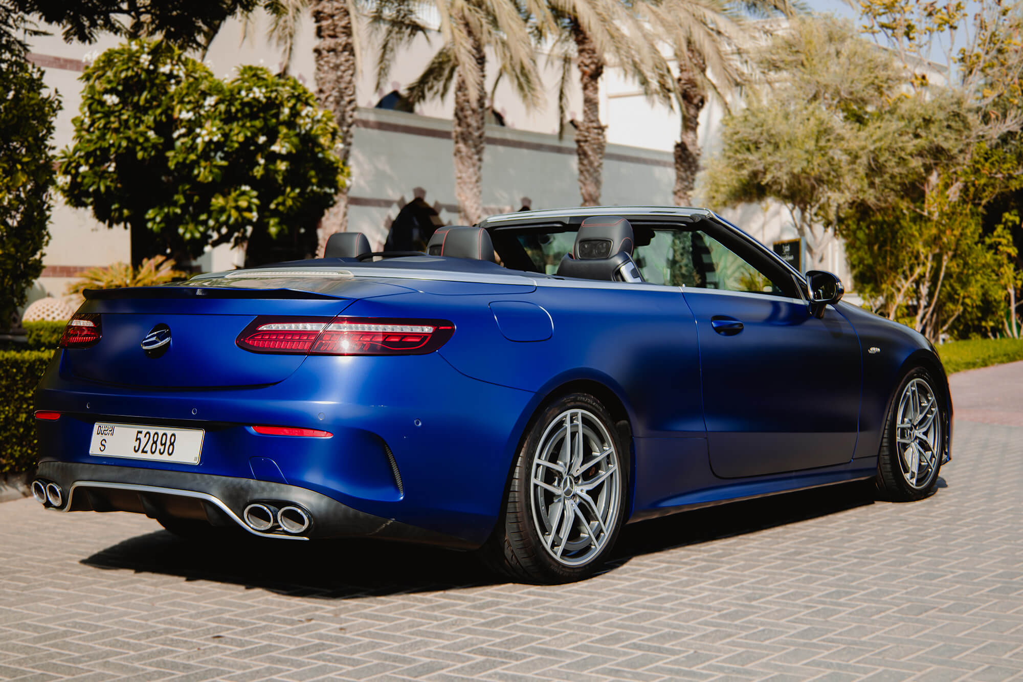 Mercedes E53 AMG Cabrio Blauw