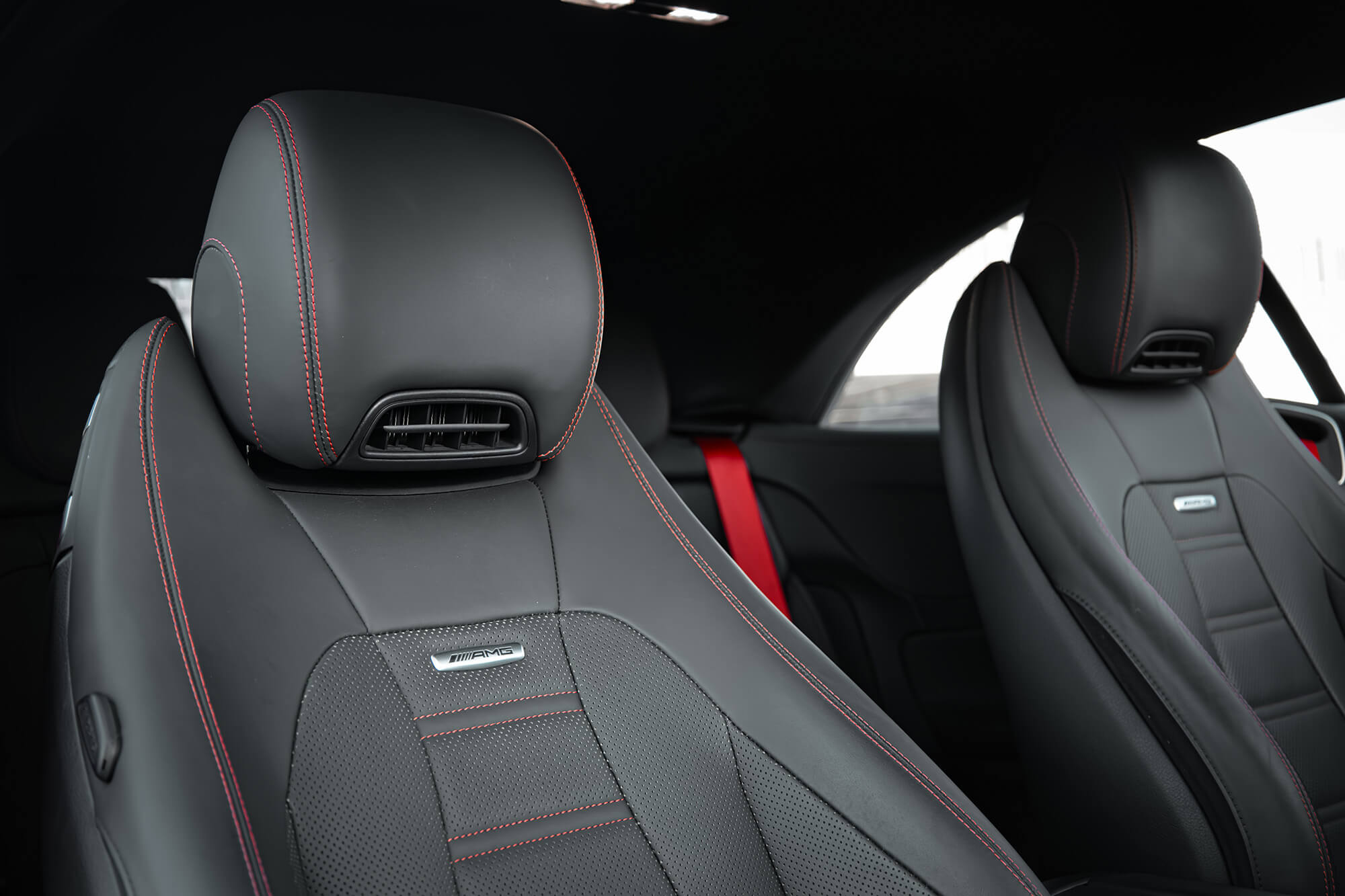 Mercedes E53 AMG Cabrio Blauw