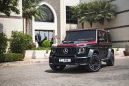 Mercedes G-Class Brabus 800 Kit Carbono Preto Mate e Vermelho
