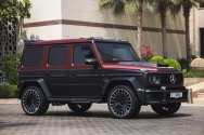 Mercedes G-Class Brabus 800 Kit Carbono Preto Mate e Vermelho