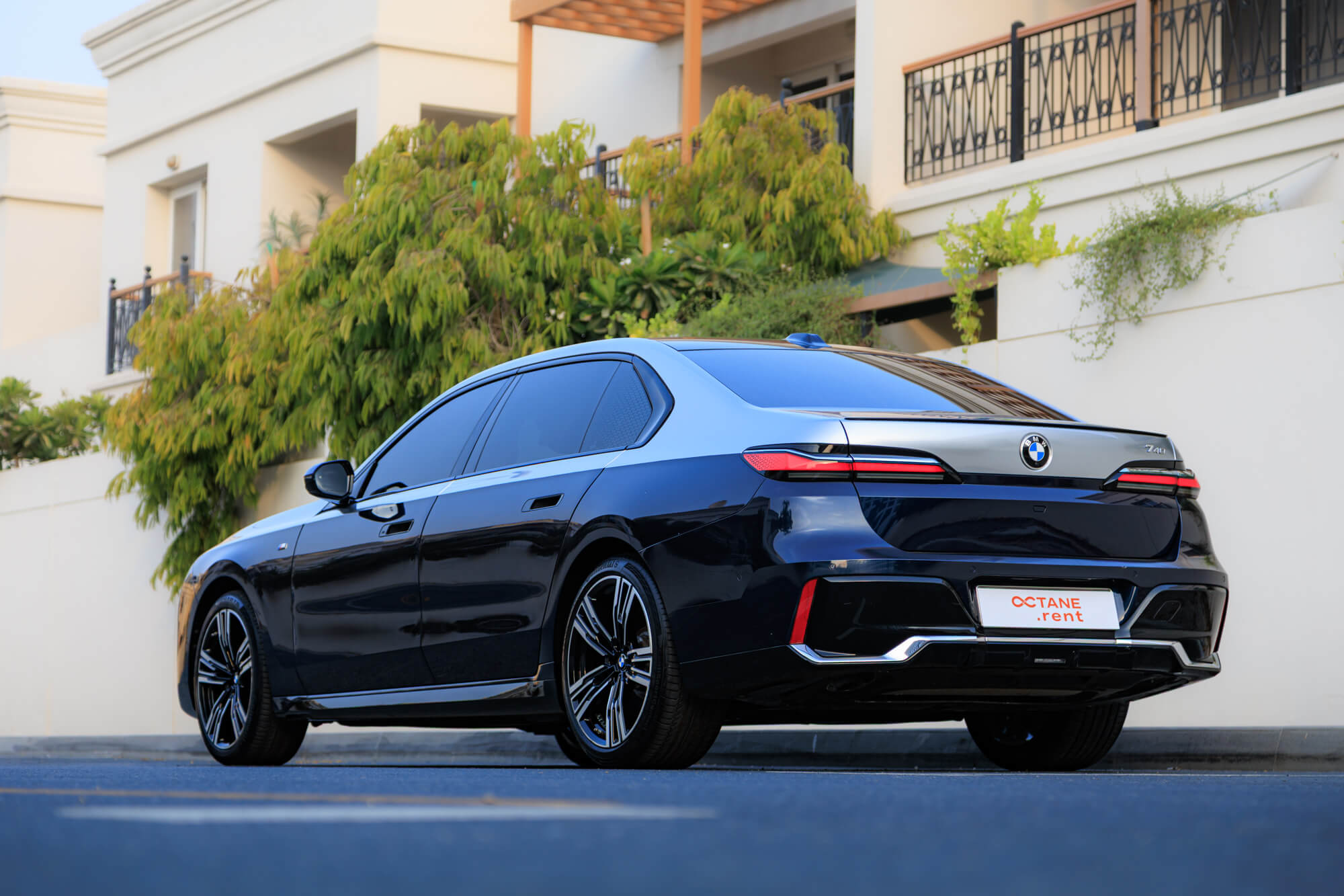 BMW 740i Individual Blue & Silver
