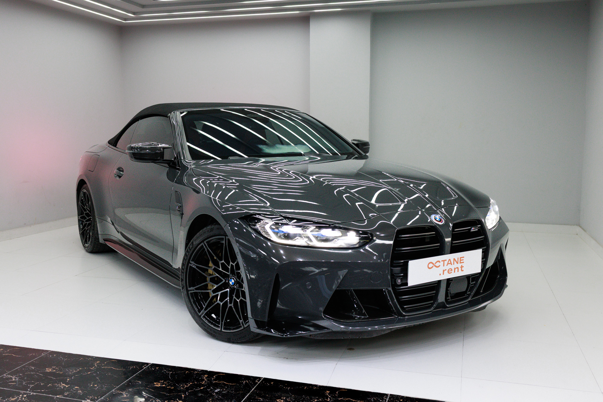 BMW M4 Competition Grey