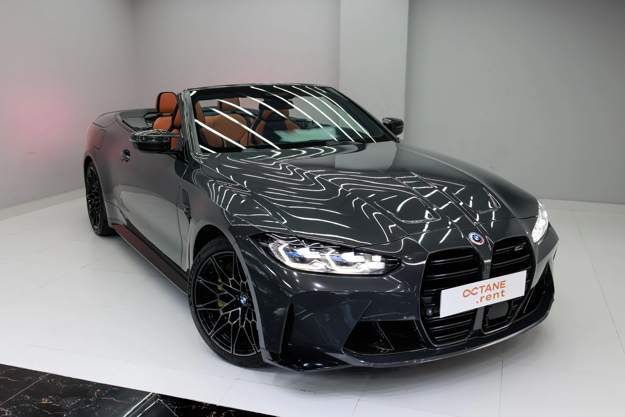 BMW M4 Wettbewerb Grau BMW M4 Wettbewerb Grau