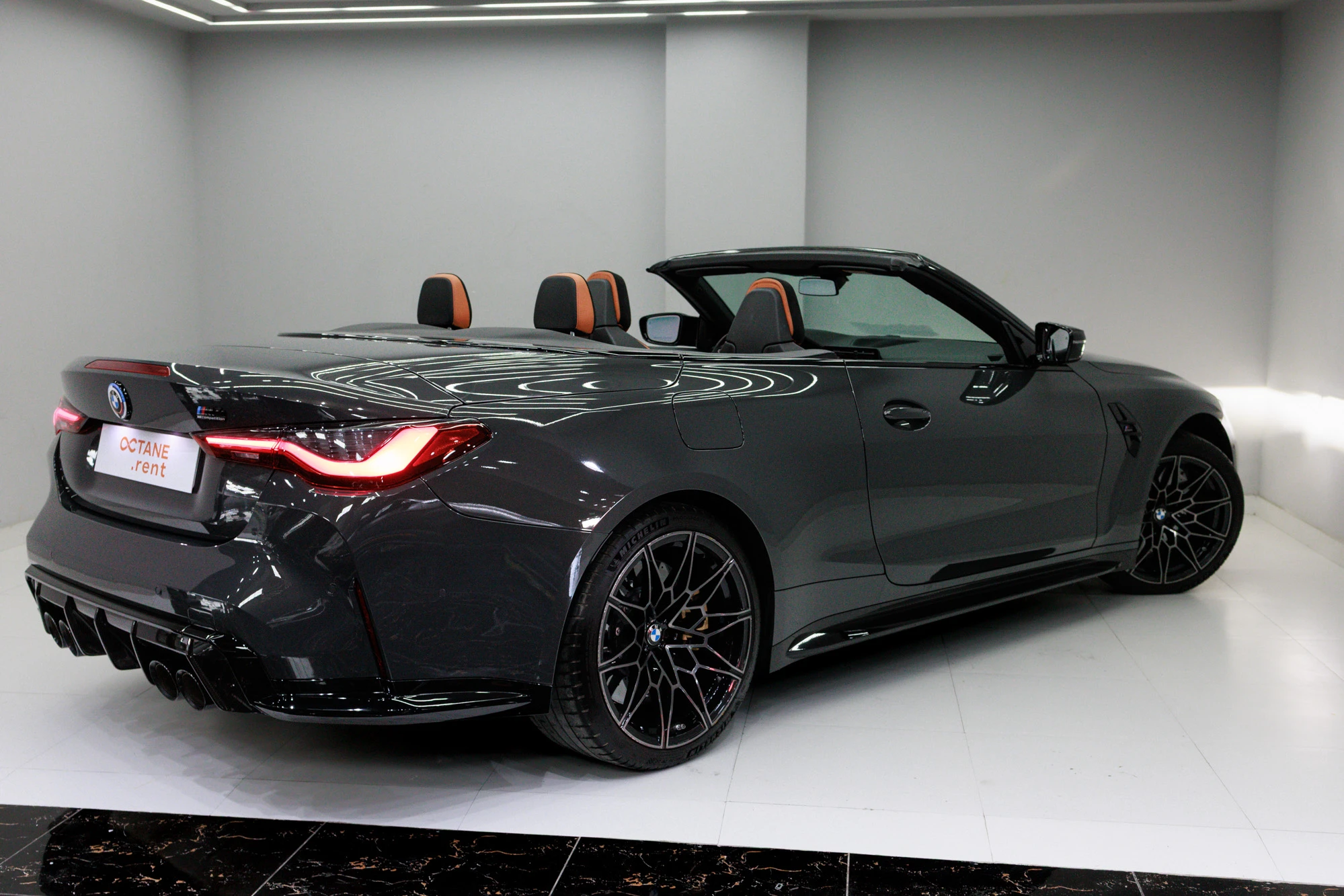 BMW M4 Wettbewerb Grau BMW M4 Wettbewerb Grau