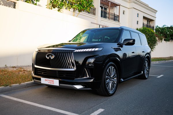 Infiniti QX80 Neue Generation Schwarz