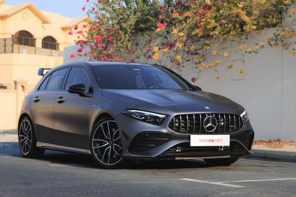 Mercedes A35 AMG Grau