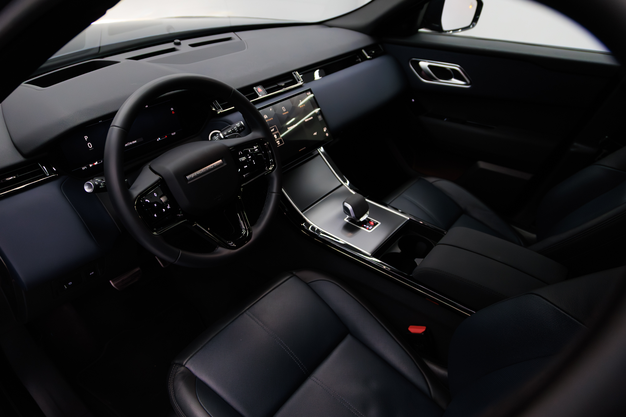 Range Rover Velar Blue