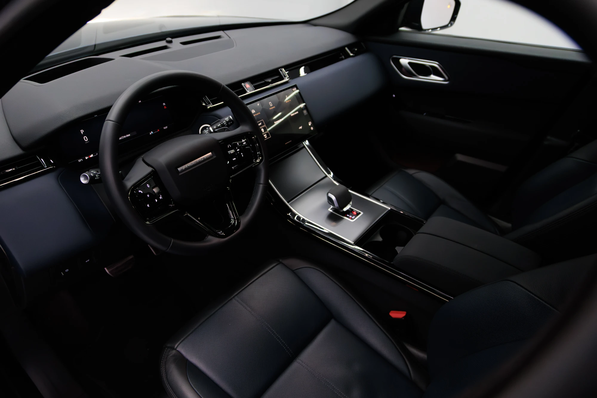 Range Rover Velar Blue