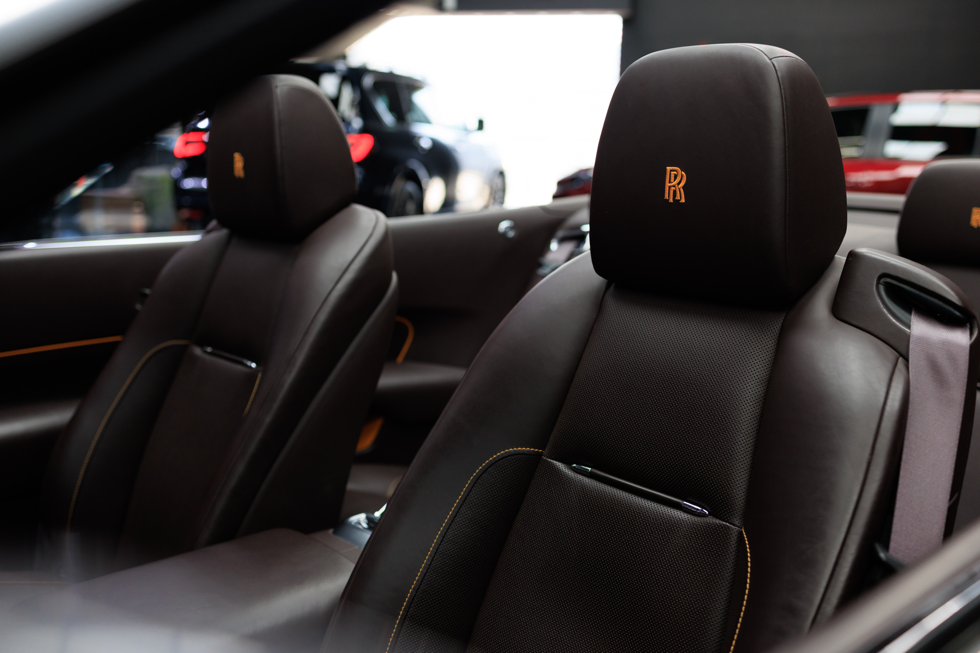 Rolls-Royce Dawn Grey