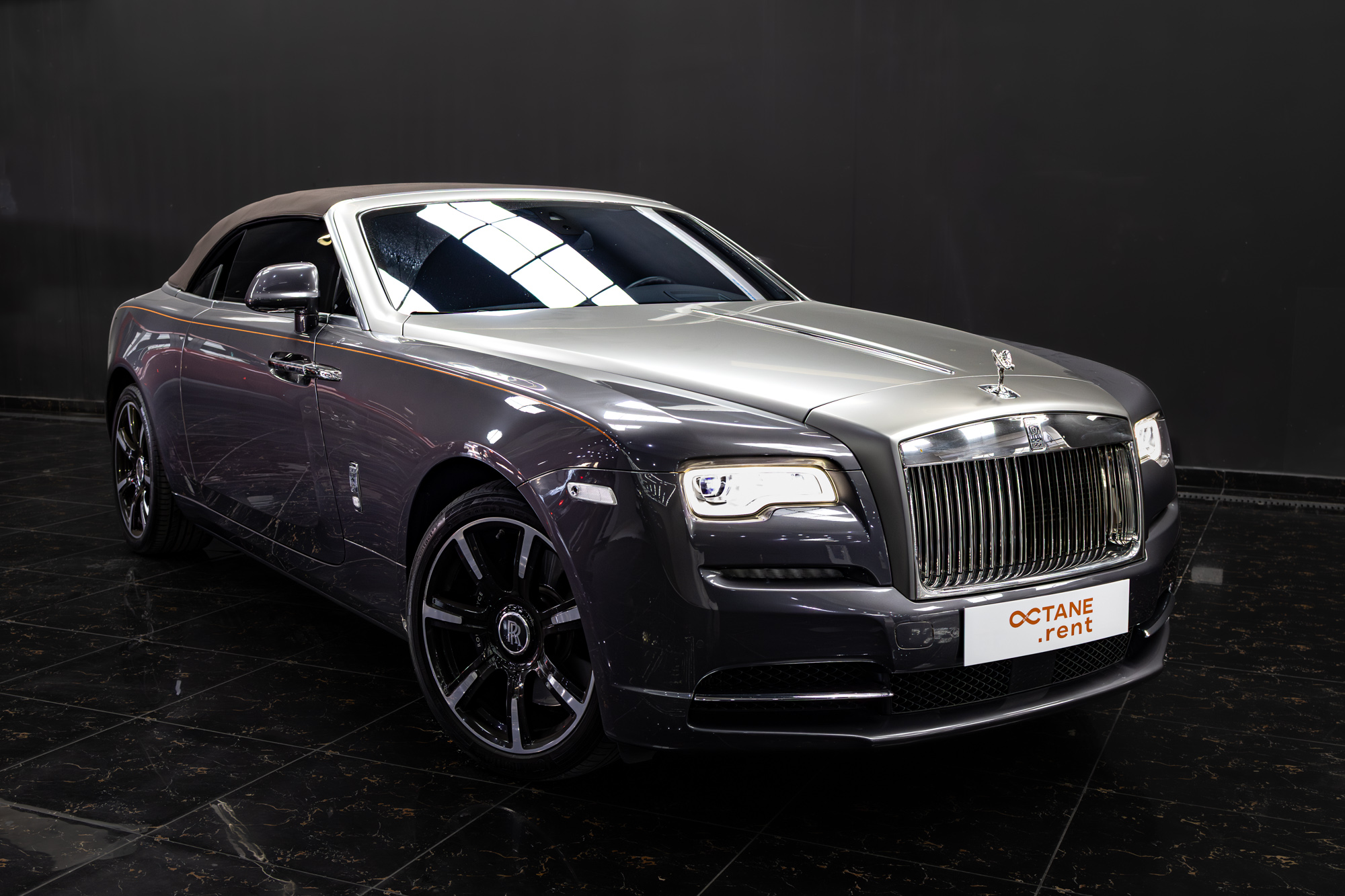Rolls-Royce Dawn Grey