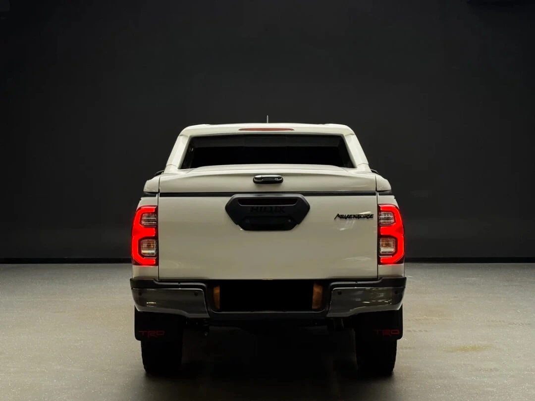 Toyota Hilux White