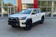Toyota Hilux White