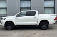 Toyota Hilux White