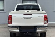 Toyota Hilux White