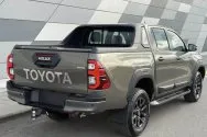 Toyota Hilux Yeşil