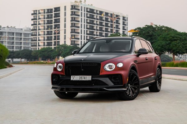 Bentley Bentayga Speed Rot & Schwarz