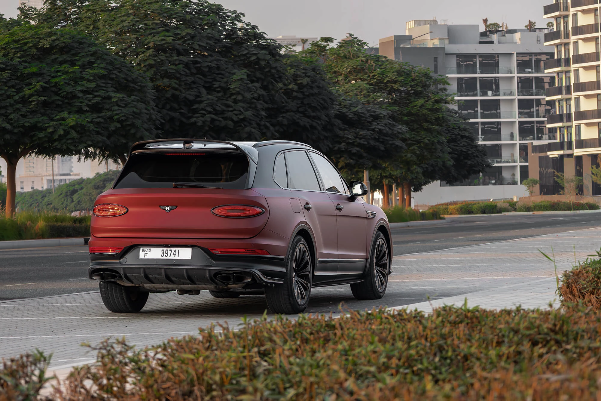 Bentley Bentayga Speed Red & Black Bentley Bentayga Speed Red & Black