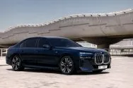 BMW 740i Bireysel Mavi