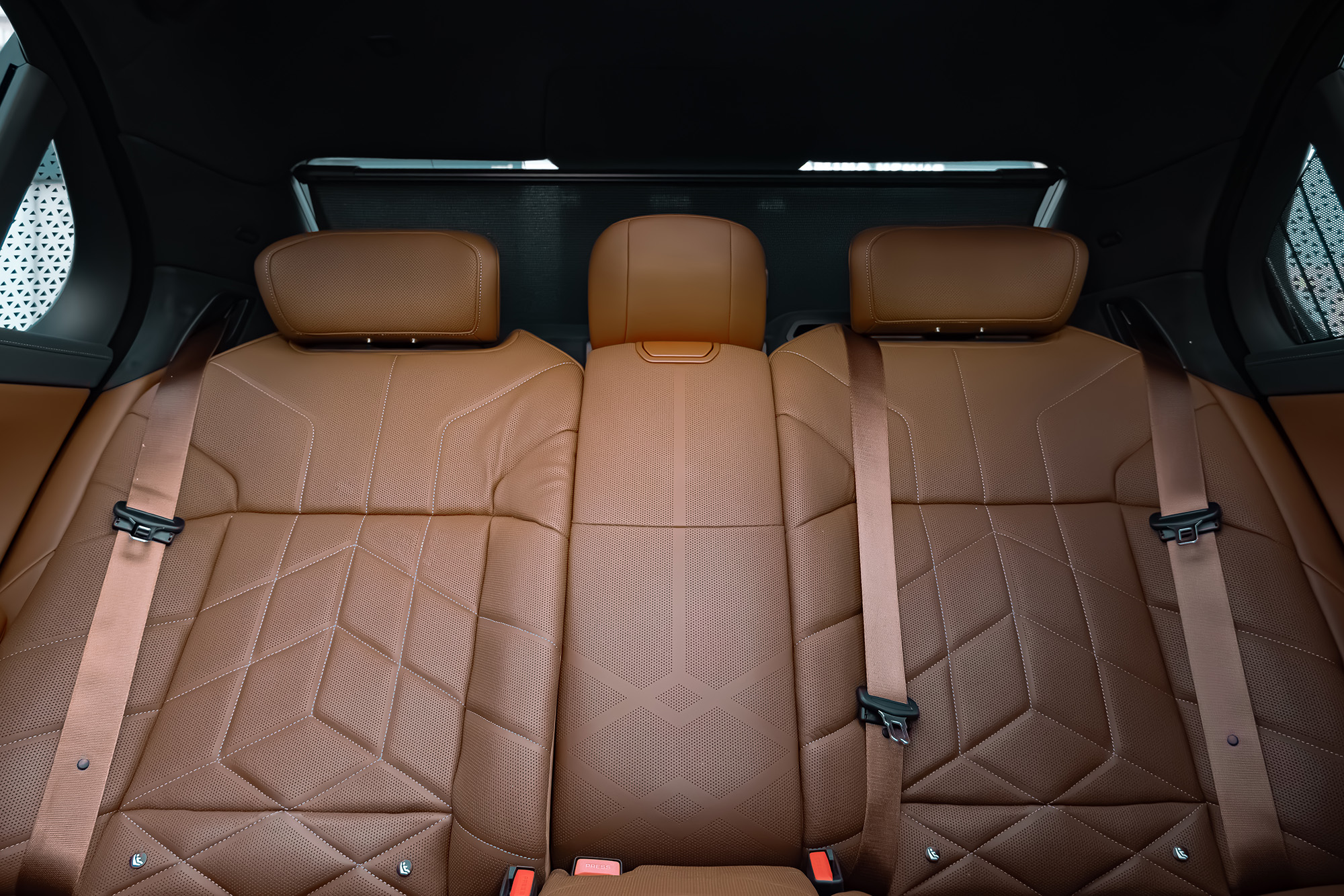 BMW 740i Individual Blue