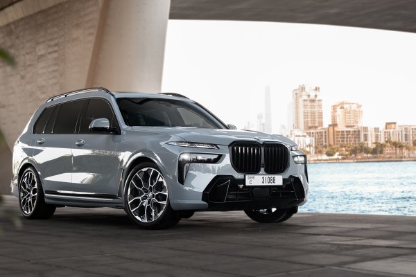 BMW X7 40i New Gen Grey BMW X7 40i New Gen Grey