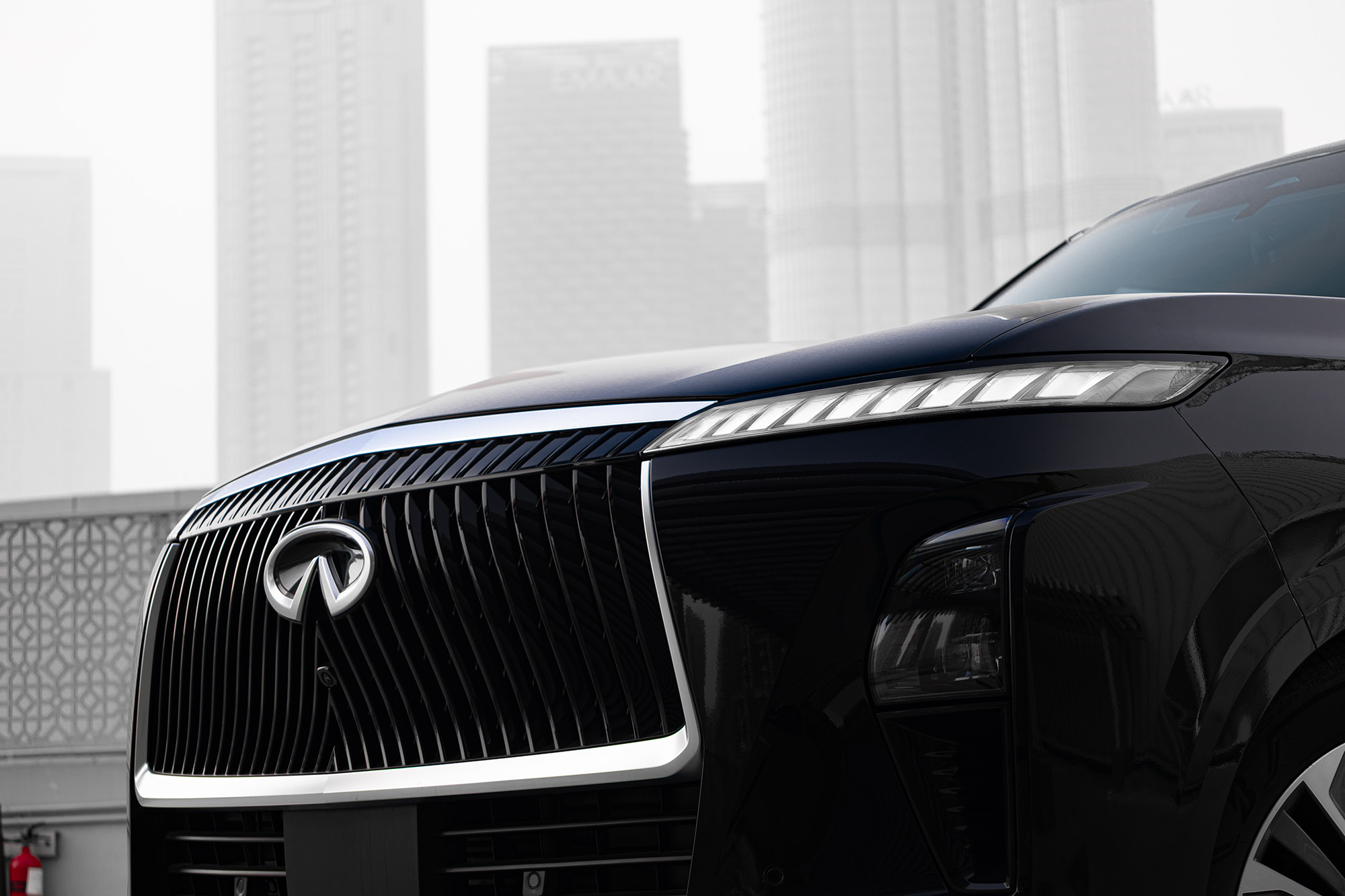 Infiniti QX80 New Gen Black