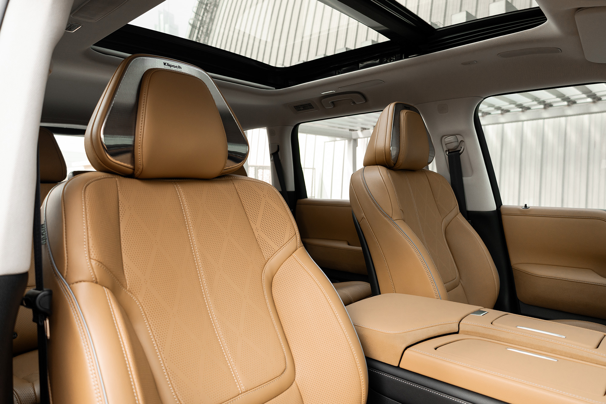 Infiniti QX80 New Gen Black