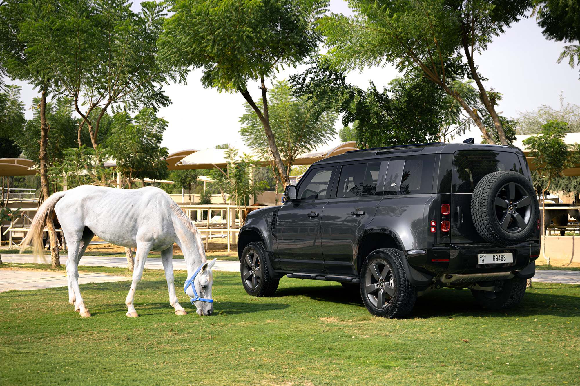Land Rover Defender Grey