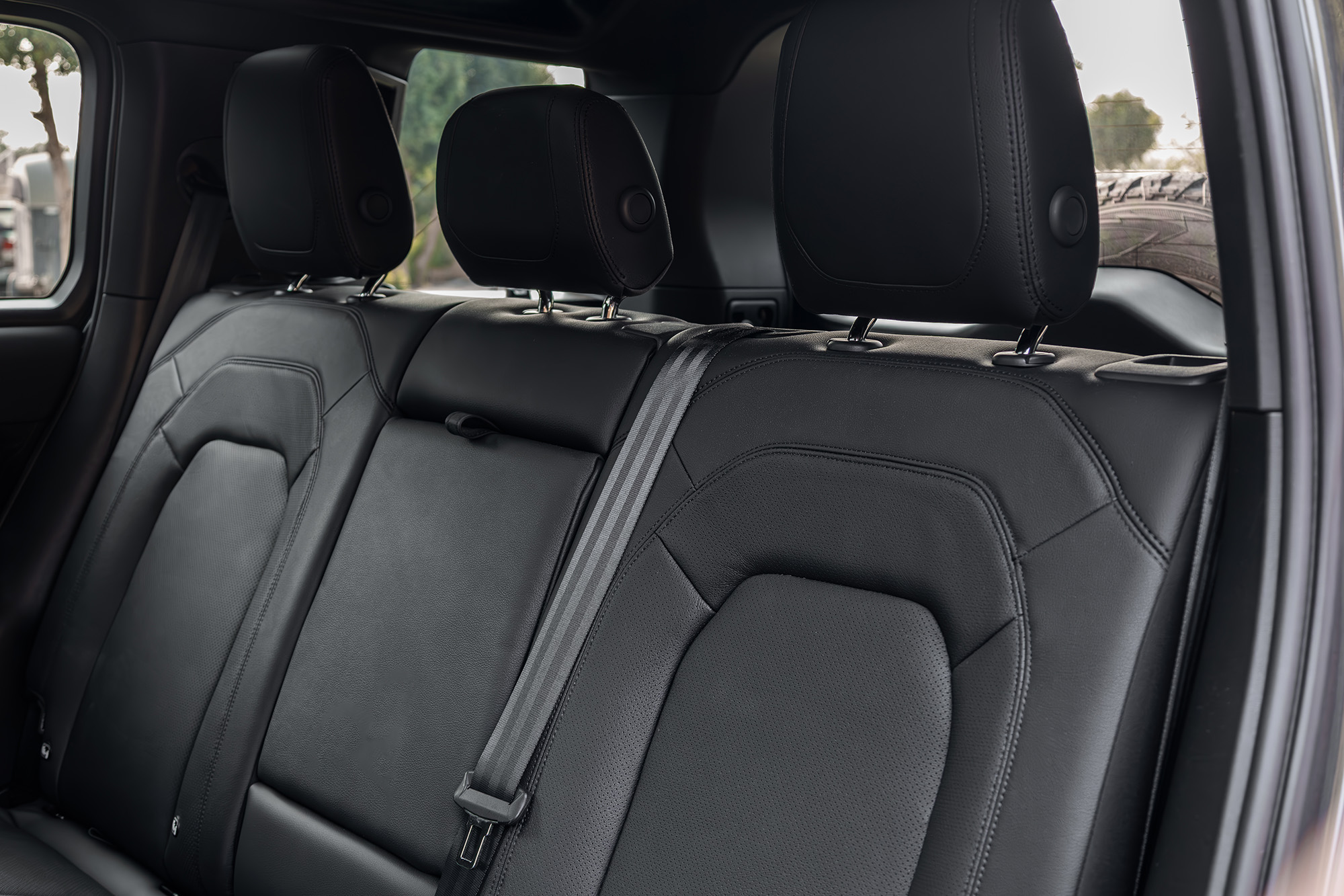 Land Rover Defender Grey