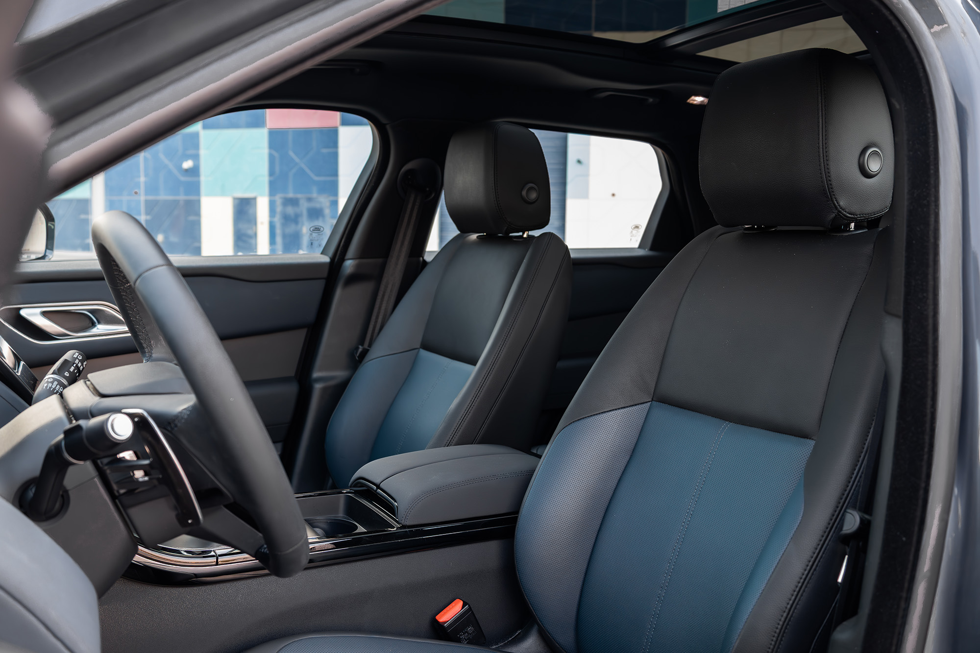 Range Rover Velar Blue