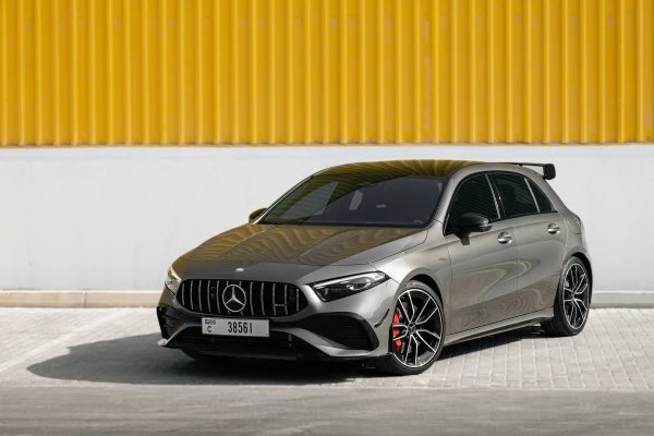 Mercedes A35 AMG Gris Mercedes A35 AMG Gris