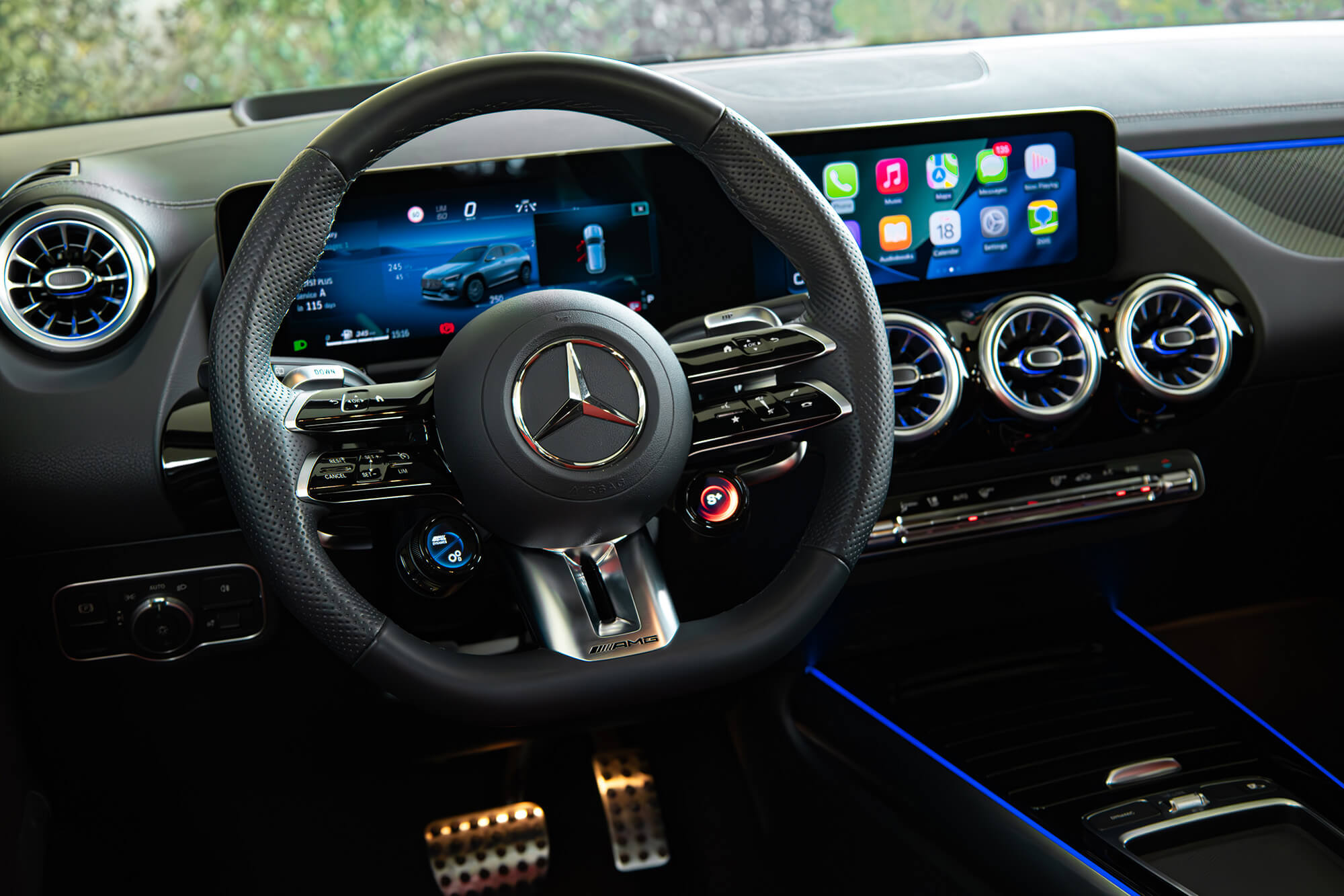 Mercedes GLA35 AMG Grey