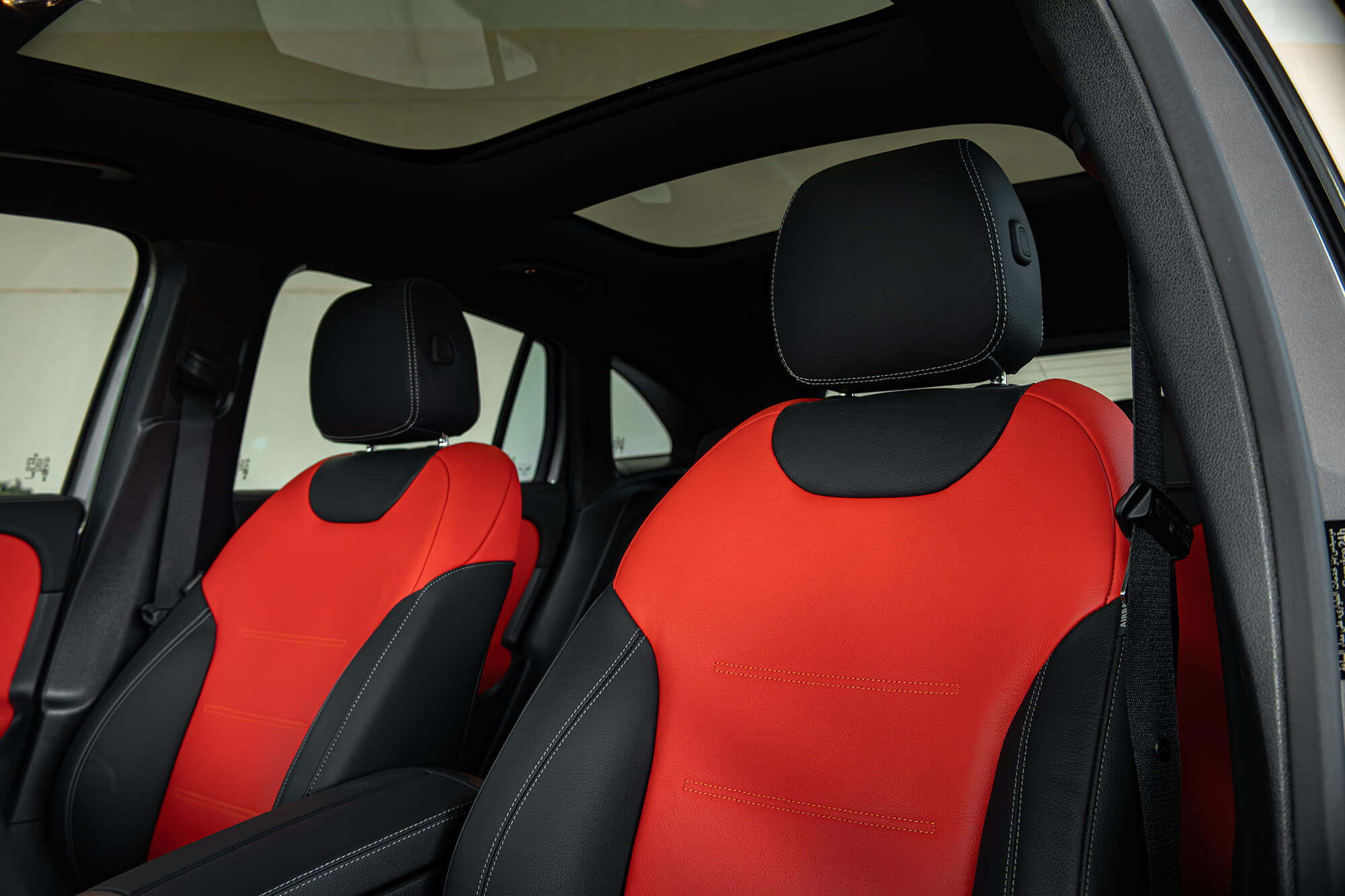 Mercedes GLA35 AMG Grey