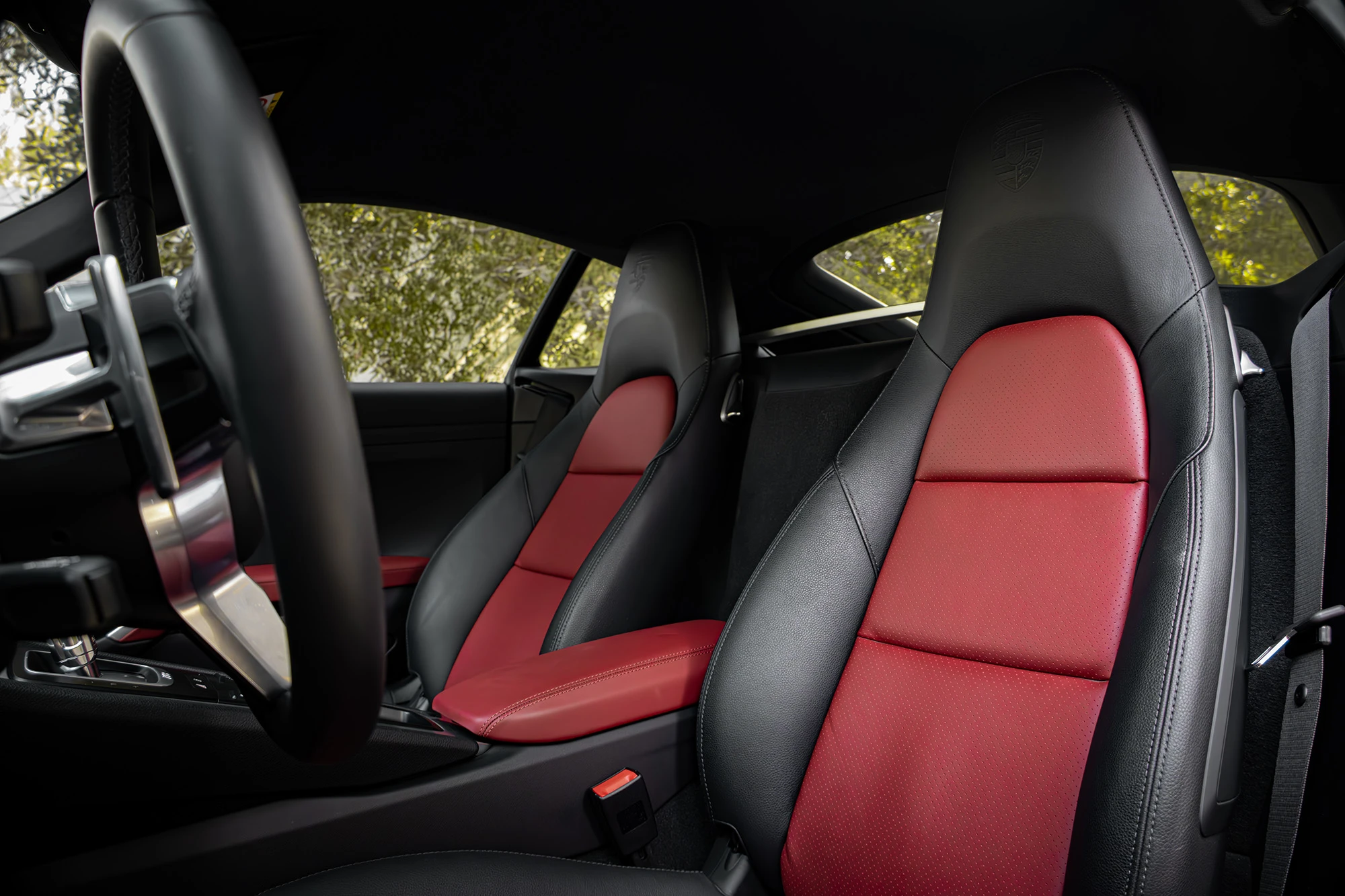 Porsche Cayman לבן Porsche Cayman לבן