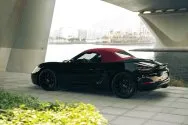 Porsche Boxster שחור