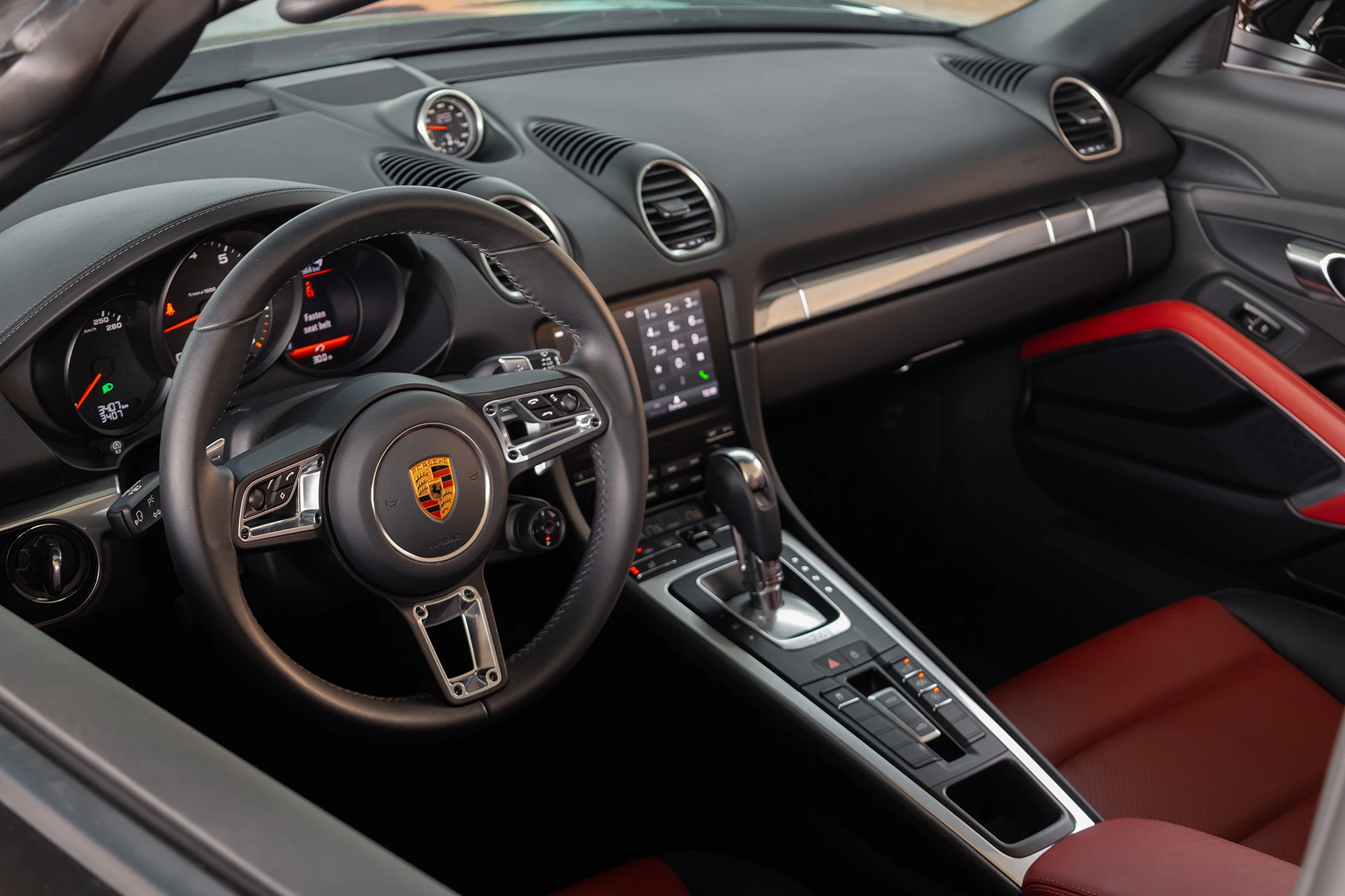 Porsche Boxster שחור Porsche Boxster שחור