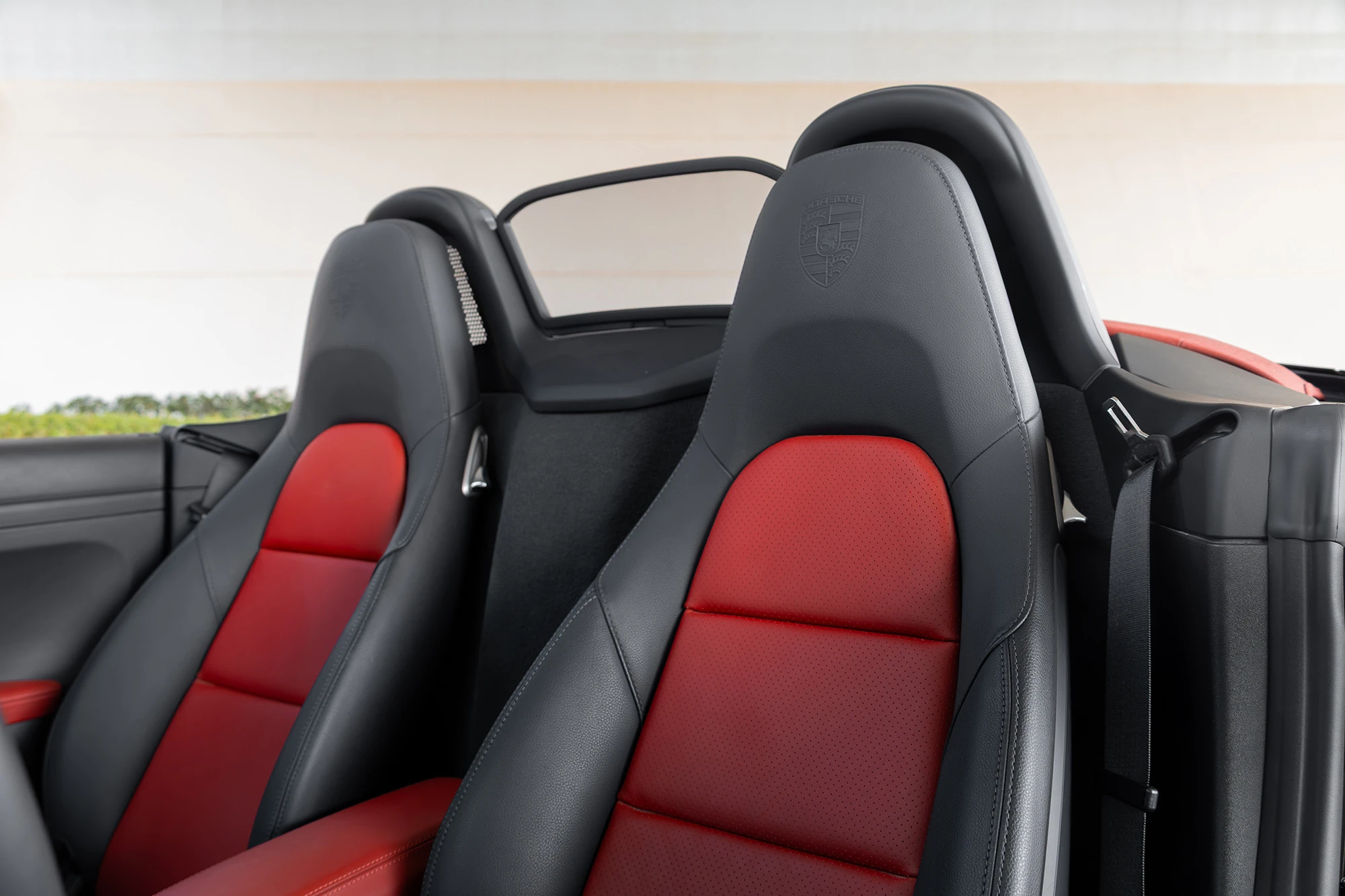 Porsche Boxster שחור Porsche Boxster שחור
