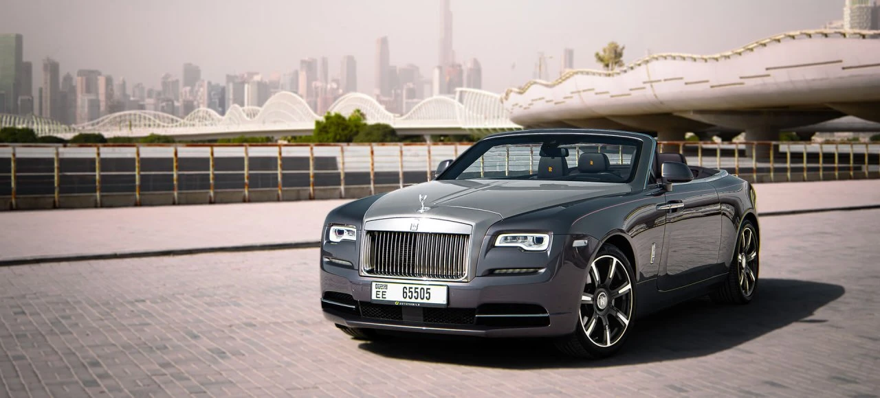 رولز رويس داون رمادي