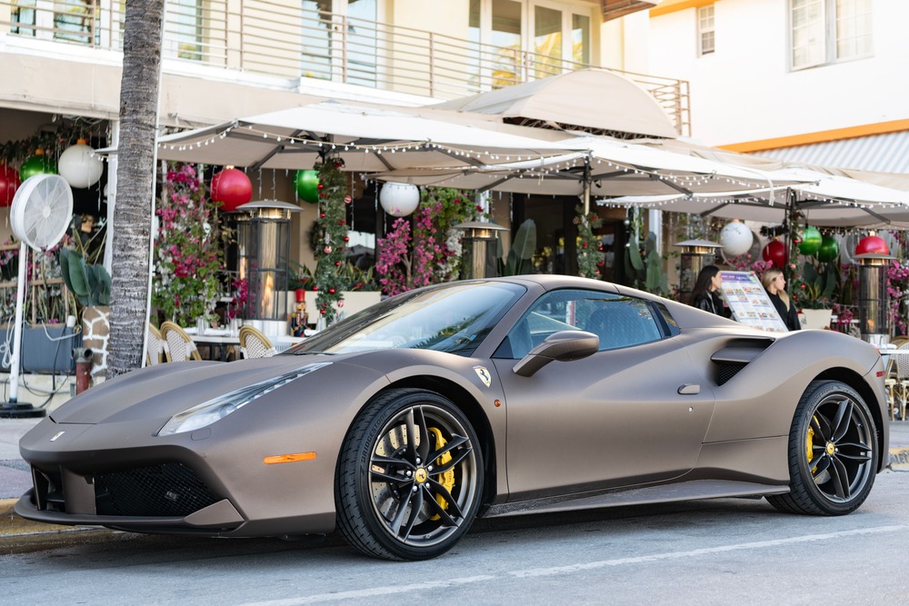 Mansory 法拉利 488 为何如此受超级跑车发烧友青睐 迪拜的 488 GTB