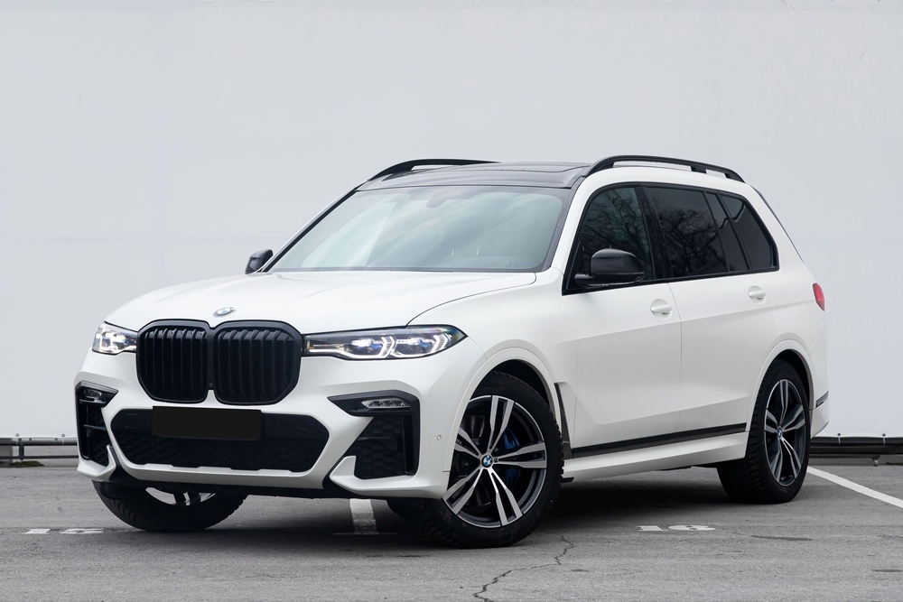 Las 10 principales empresas automovilísticas de los EAU BMW X7 en Dubai