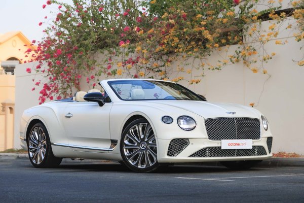 Bentley Continental GT Mulliner Descapotable Blanco Mate