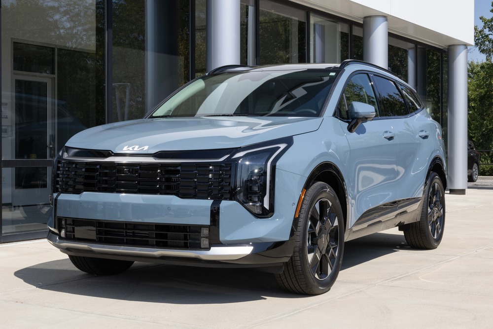 Las 10 principales empresas automovilísticas de los EAU Kia Sportage en Dubai