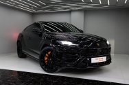 Lamborghini Urus Black