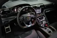 Lamborghini Urus Black