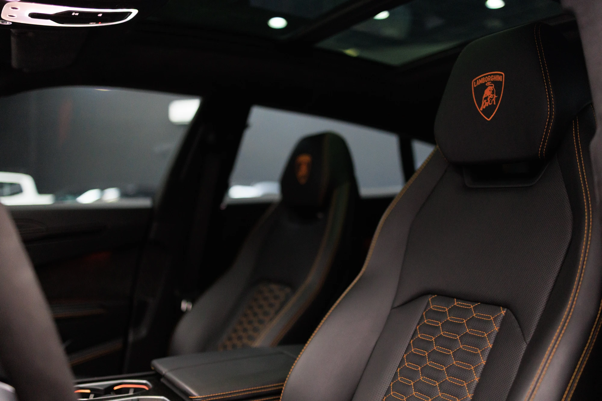 Lamborghini Urus Black