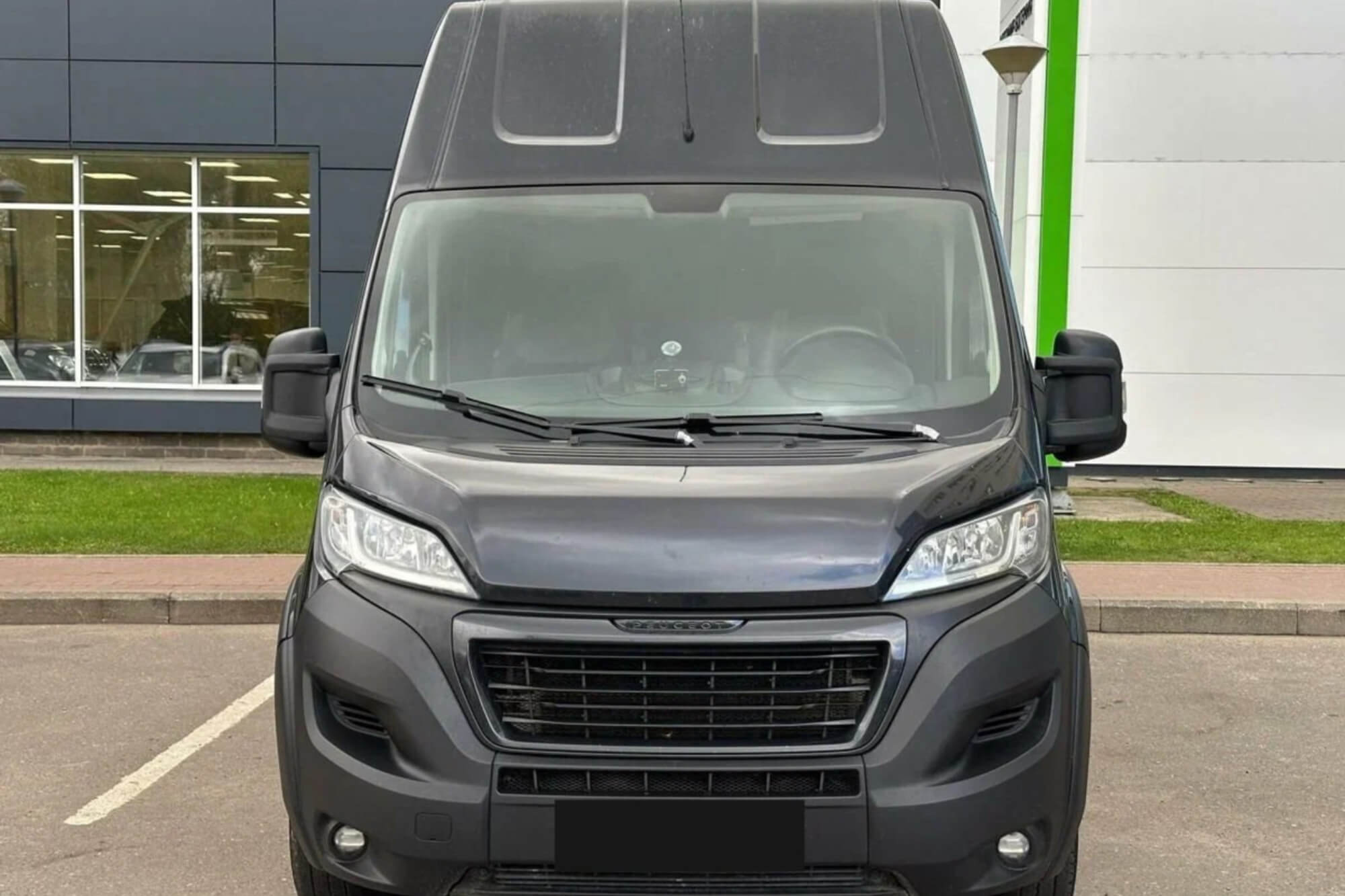 Peugeot Boxer Black